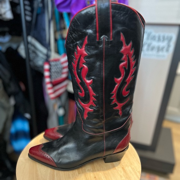 Bally Black and Red Heeled Boots - Picture 2 of 2